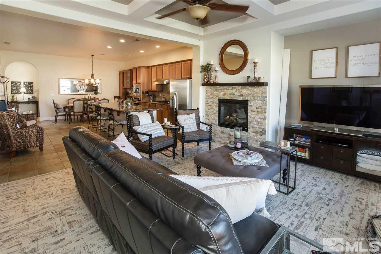 10880 Serratina Drive Reno, NV 89521 - Photo 4 of 25 Photo 4