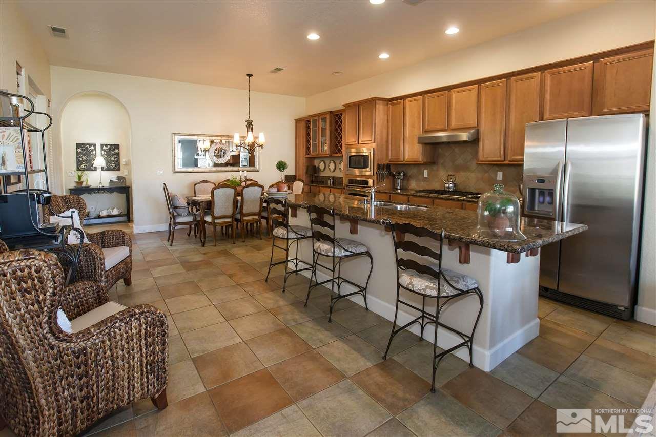 10880 Serratina Drive Reno, NV 89521 - Photo 6 of 25 Photo 6