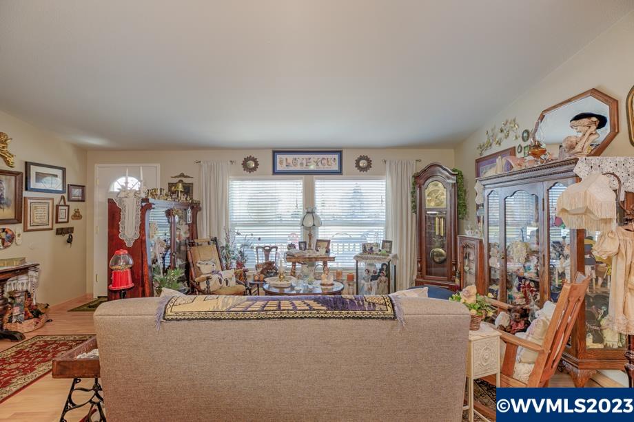 1630 Wallace Road Northwest, Unit 19 Salem, OR 97304 - Photo 11 of 26