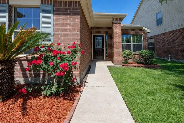 $1,990 | 1318 Hawks Nest Drive, Houston, TX 77067