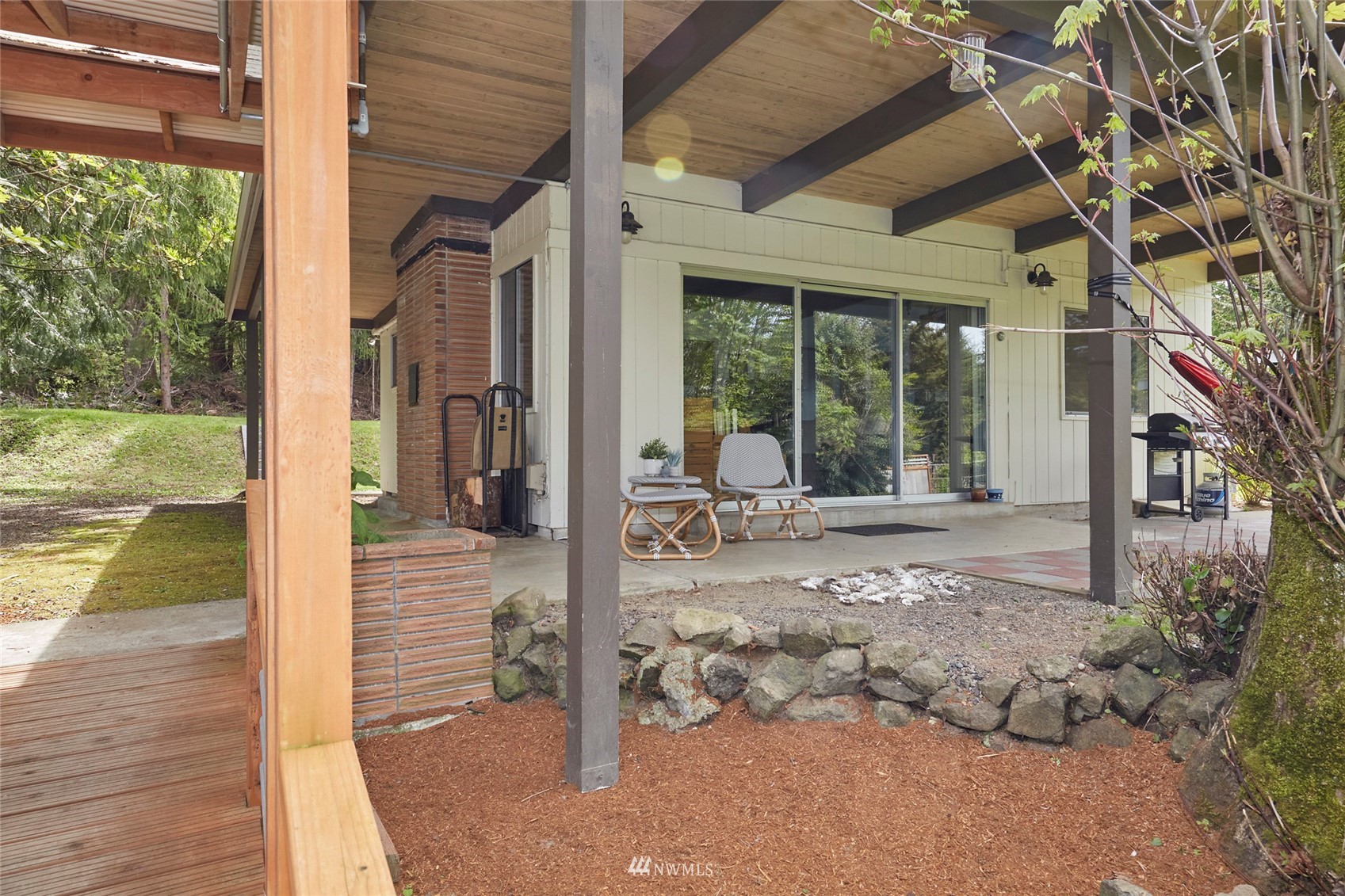 9629 Miami Beach Road Northwest Seabeck, WA 98380 - Photo 11 of 31 Gallery Image 11