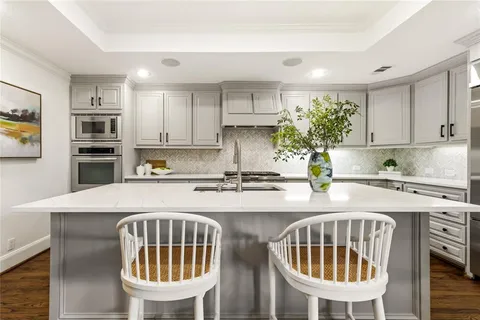 $1,299,000 | 5023 West Purdue Avenue, Dallas, TX 75209
