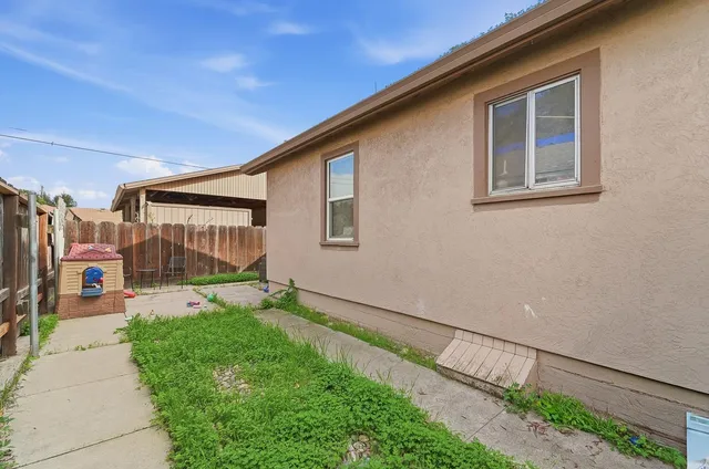 $449,900 | 237 Church Avenue, Oakdale, CA 95361