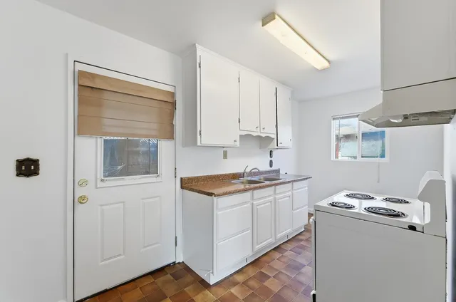 $449,900 | 237 Church Avenue, Oakdale, CA 95361