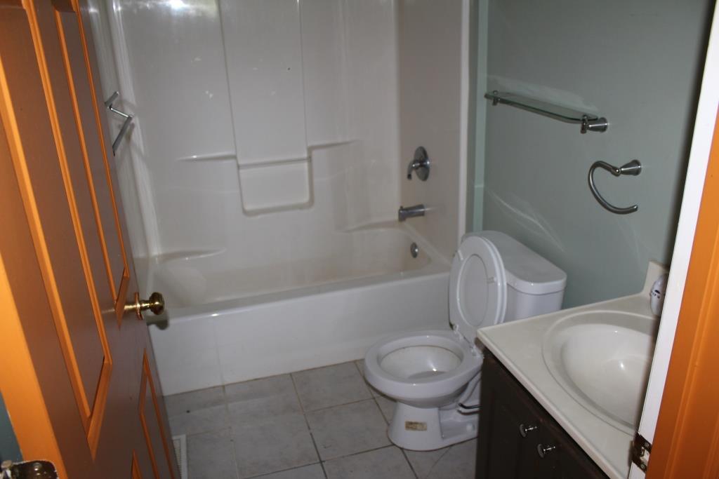 2090 Alean Road Wirtz, VA 24184 - Photo 16 of 24 Bath