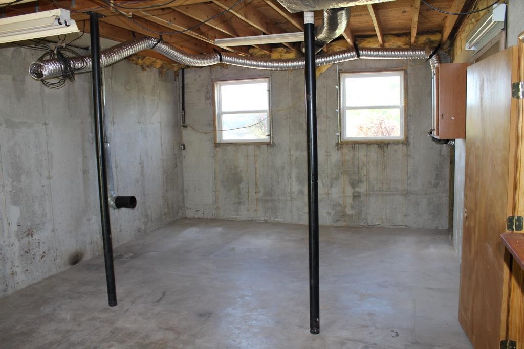 2090 Alean Road Wirtz, VA 24184 - Photo 22 of 24 Basement