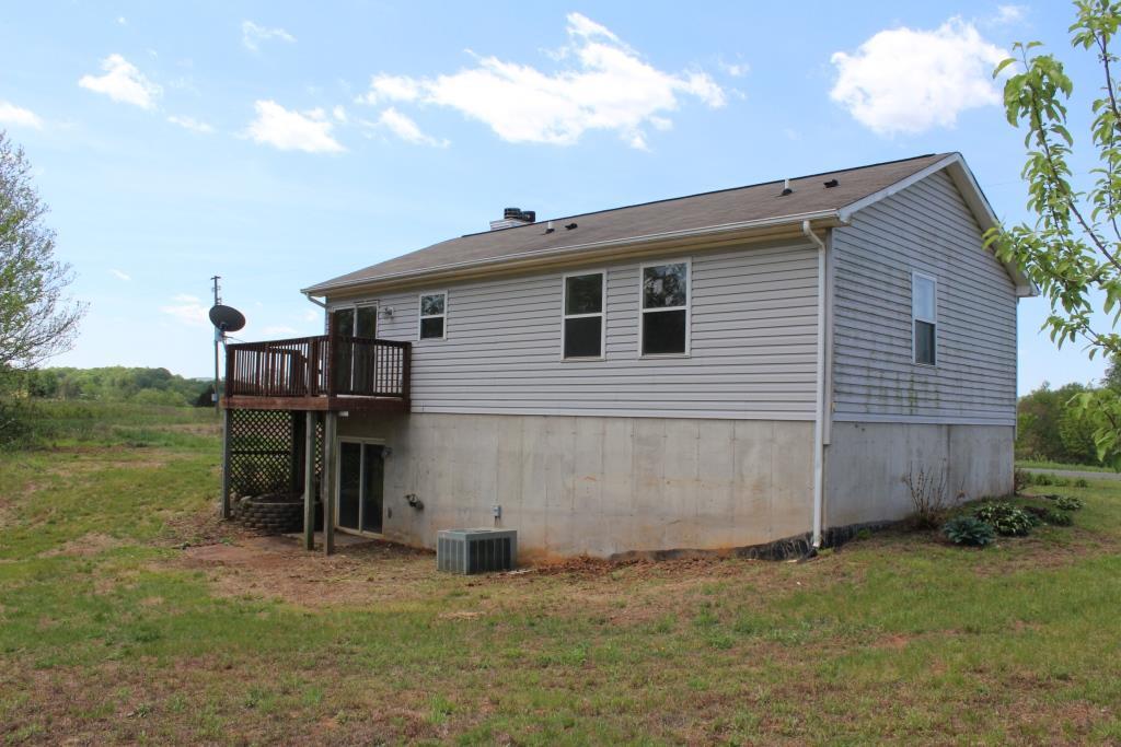 2090 Alean Road Wirtz, VA 24184 - Photo 7 of 24 Back