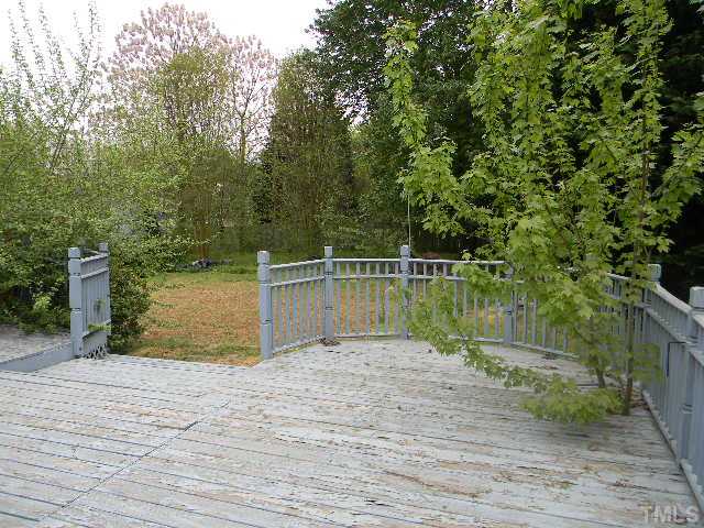4208 Live Oak Road Raleigh, NC 27604 - Photo 9 of 12