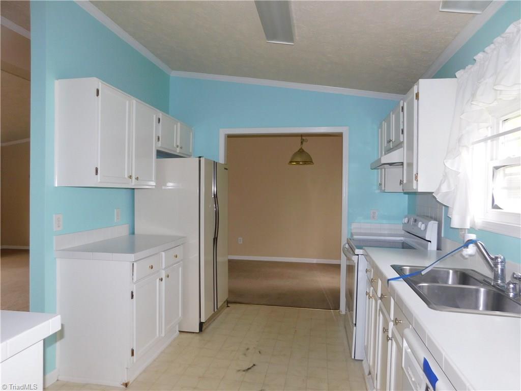 351 East Ridge Street Ramseur, NC 27316 - Photo 17 of 19 Gallery Image 17
