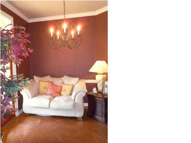 6438 Grants Ferry Road Brandon, MS 39047 - Photo 15 of 16 Sitting Area