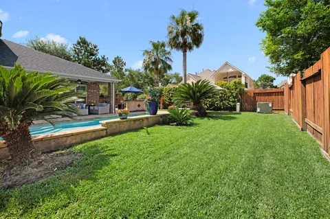 $840,000 | 27903 Bracken Hurst Drive, Katy, TX 77494