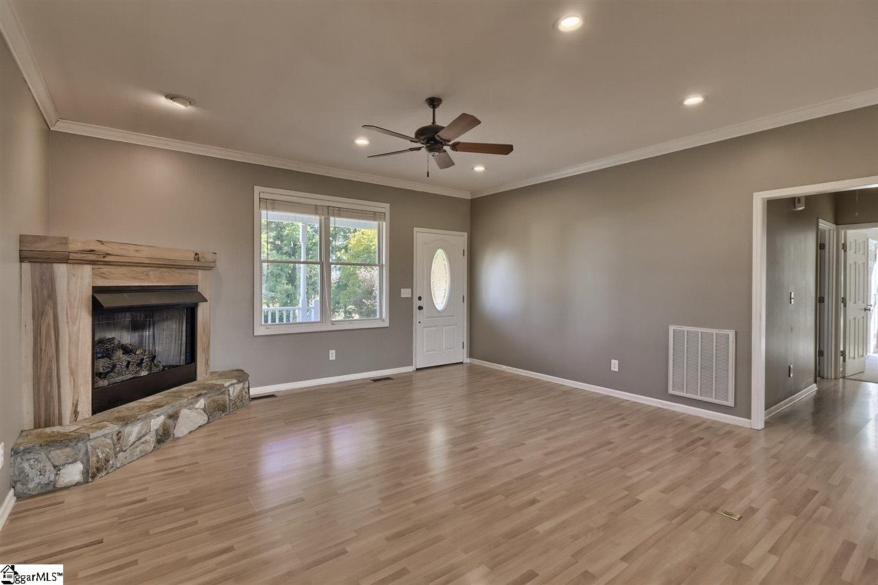 738 Belle Shoals Road Pickens, SC 29671 - Photo 12 of 29