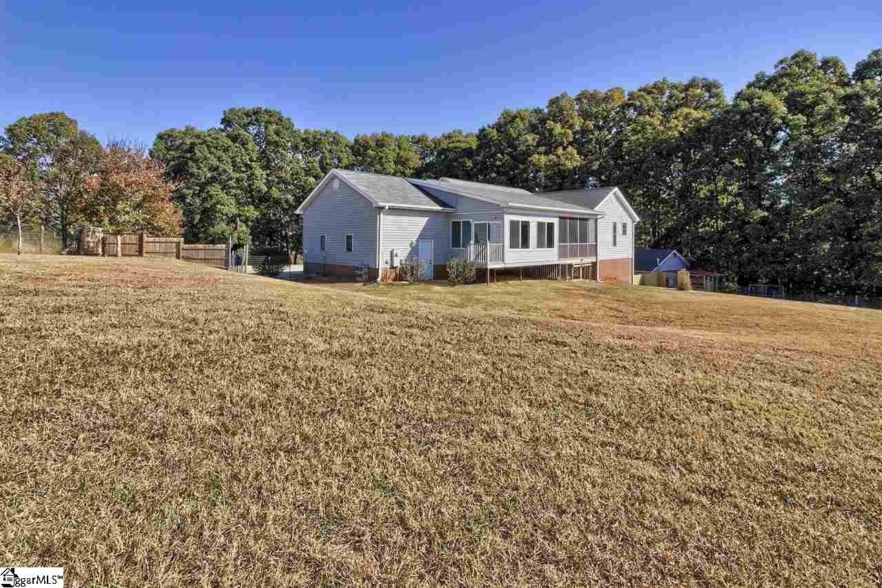 738 Belle Shoals Road Pickens, SC 29671 - Photo 7 of 29