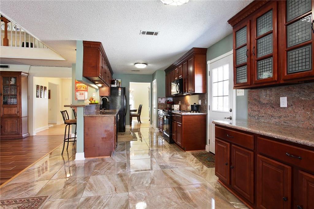 337 Somerset Road Laplace, LA 70068 - Photo 4 of 18 Gallery Image 4