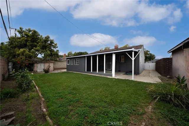 $777,000 | 1644 West Wisteria Place, Santa Ana, CA 92703