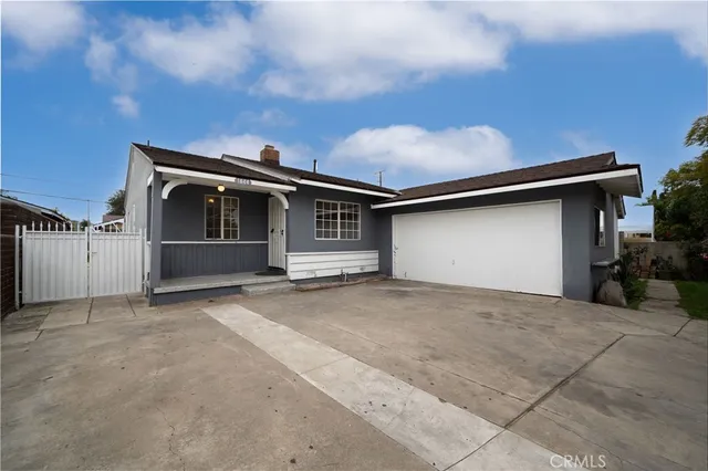 $777,000 | 1644 West Wisteria Place, Santa Ana, CA 92703