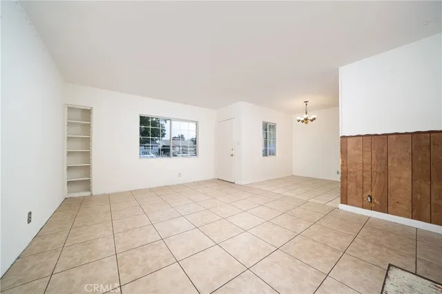 $777,000 | 1644 West Wisteria Place, Santa Ana, CA 92703