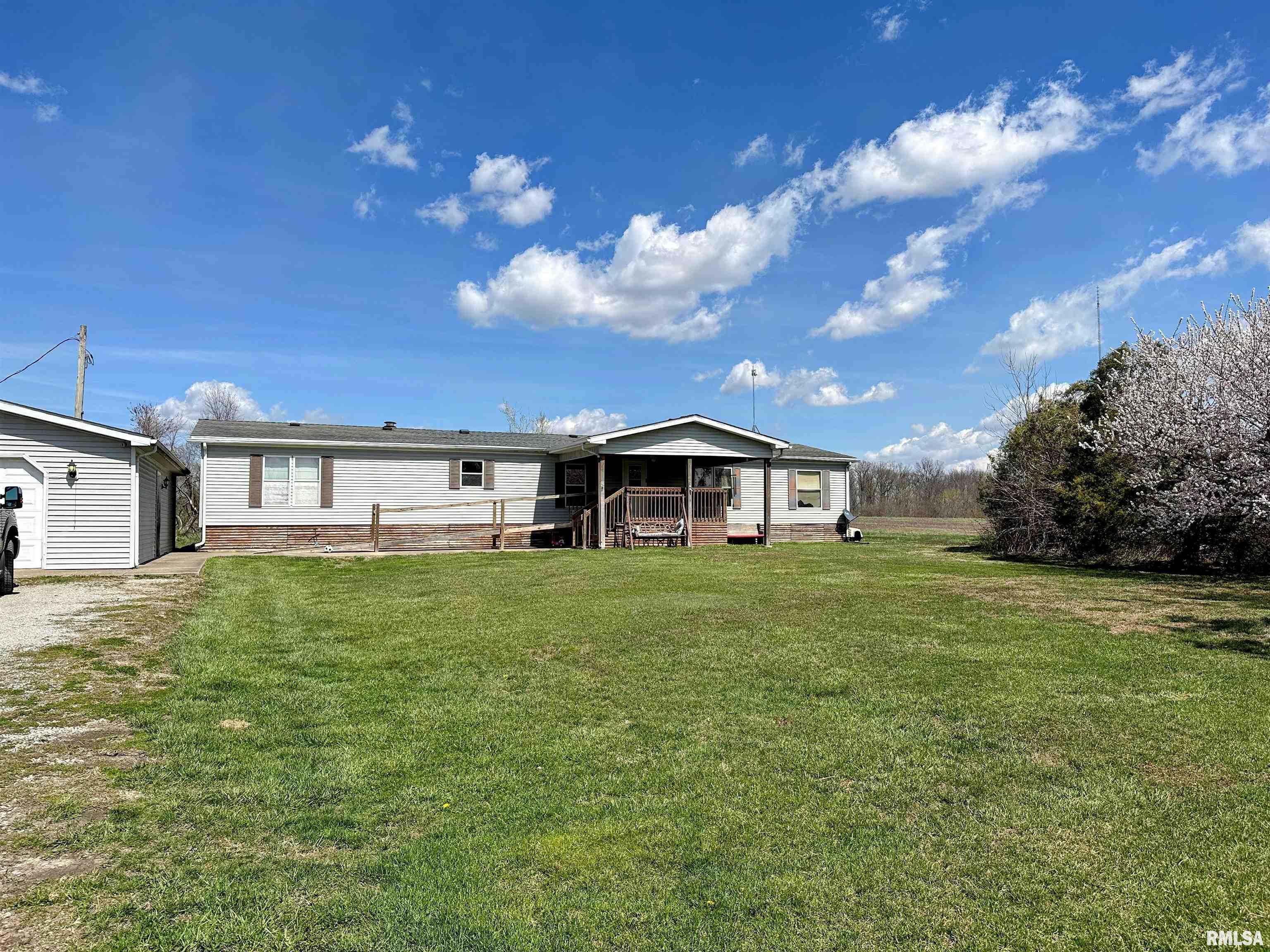 14958 Sulphur Springs Road Creal Springs, IL 62922 - Photo 1 of 54 Gallery Image 1