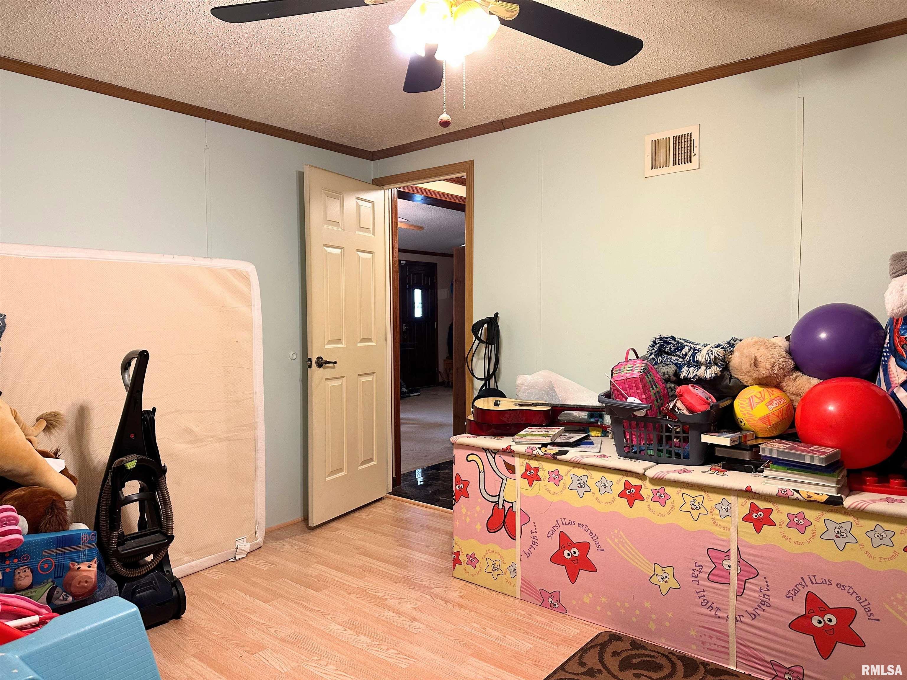 14958 Sulphur Springs Road Creal Springs, IL 62922 - Photo 12 of 54 Gallery Image 12