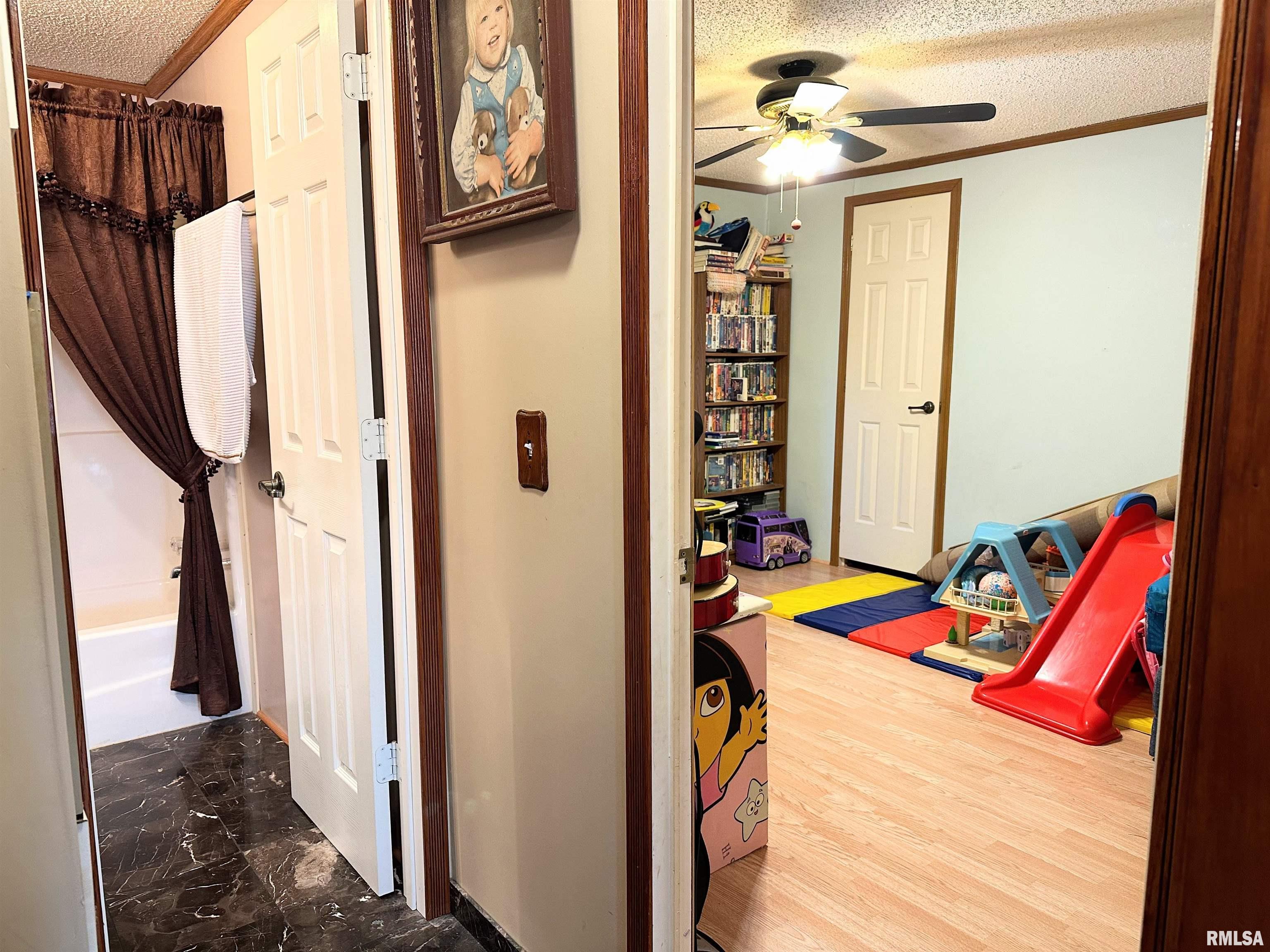 14958 Sulphur Springs Road Creal Springs, IL 62922 - Photo 9 of 54 Gallery Image 9