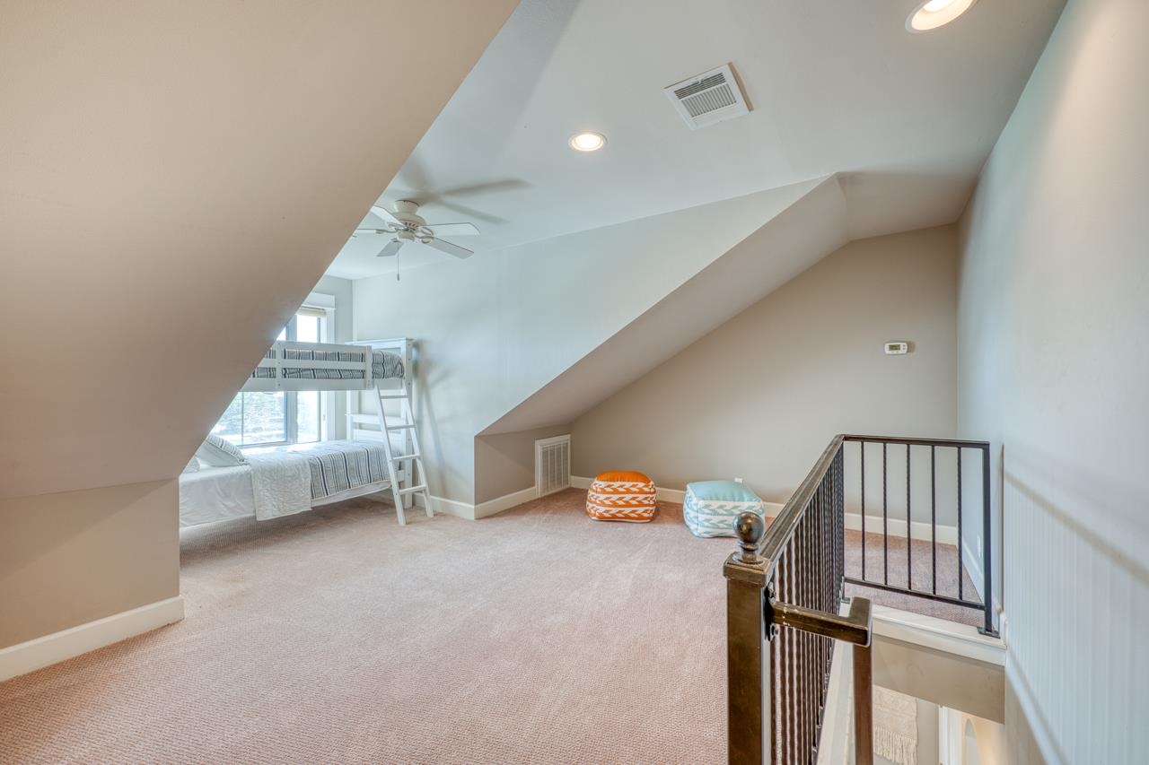 211 Chandler Way Kingsland, TX 78639 - Photo 24 of 40 a view of entryway and workspace