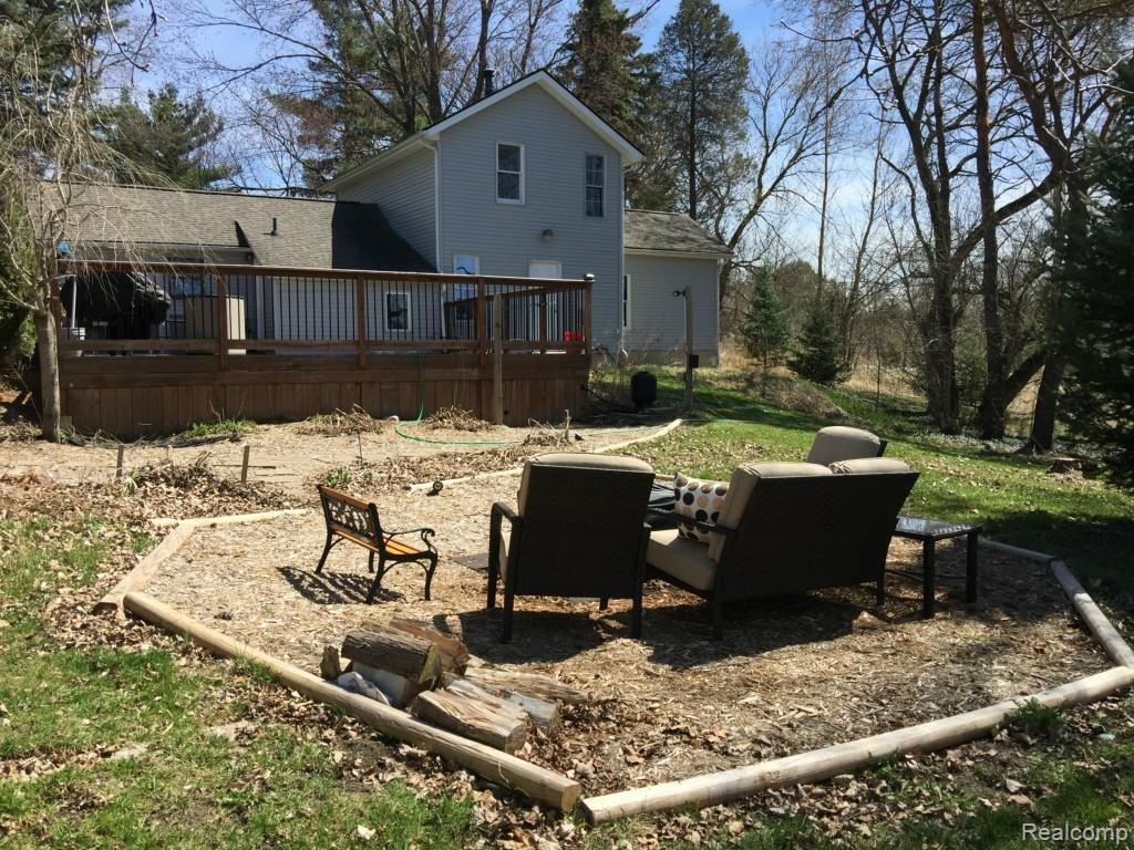 2659 Byron Road Howell, MI 48855 - Photo 31 of 45 Firepit area