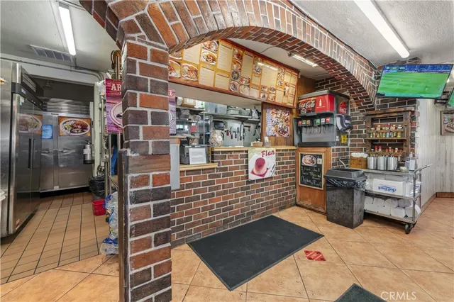 a view of an outdoor space