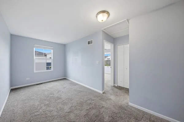 $439,900 | 4158 Irving Road, Aurora, IL 60504