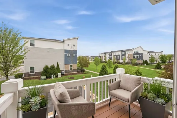 $439,900 | 4158 Irving Road, Aurora, IL 60504