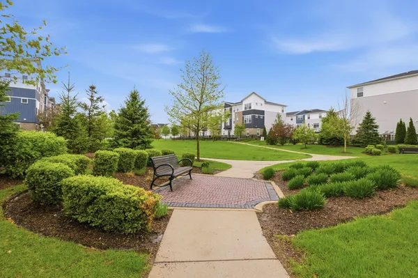 $439,900 | 4158 Irving Road, Aurora, IL 60504