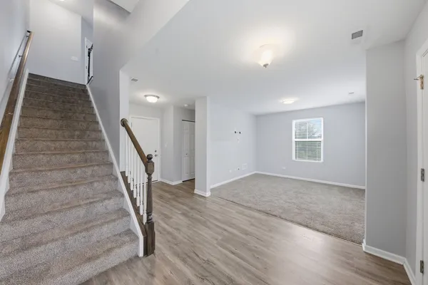 $439,900 | 4158 Irving Road, Aurora, IL 60504