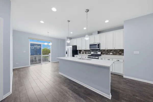 $439,900 | 4158 Irving Road, Aurora, IL 60504