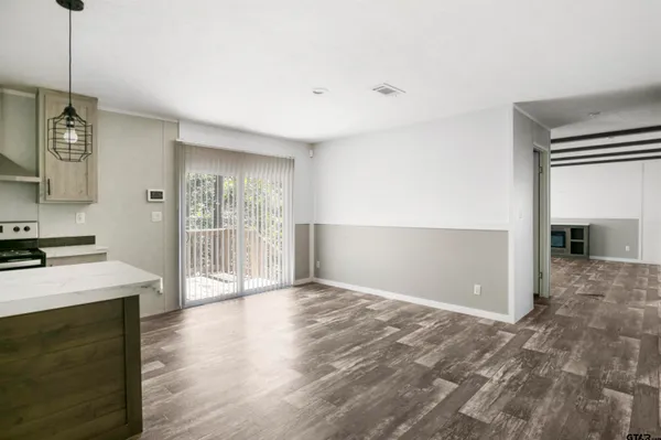 $230,000 | 715 Royal Drive North, Bullard, TX 75757