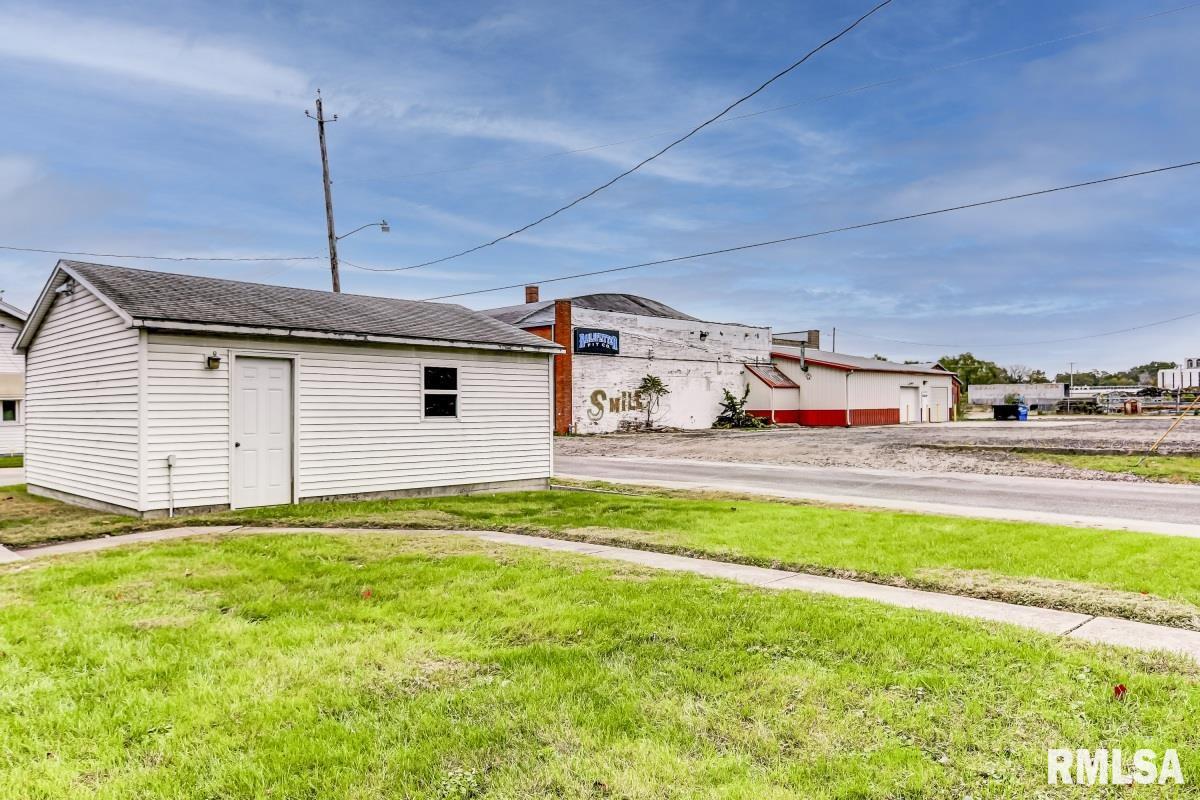 2301 South 8th Street Springfield, IL 62703 - Photo 25 of 28