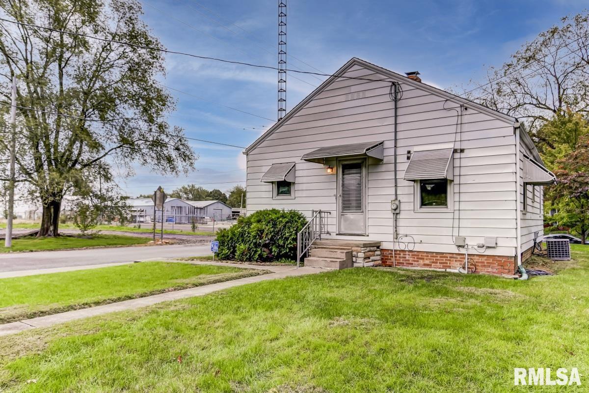 2301 South 8th Street Springfield, IL 62703 - Photo 26 of 28