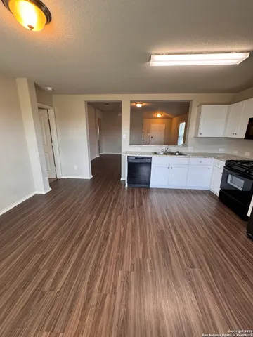 $1,750 | 1852 Heather Glen Drive, New Braunfels, TX 78130