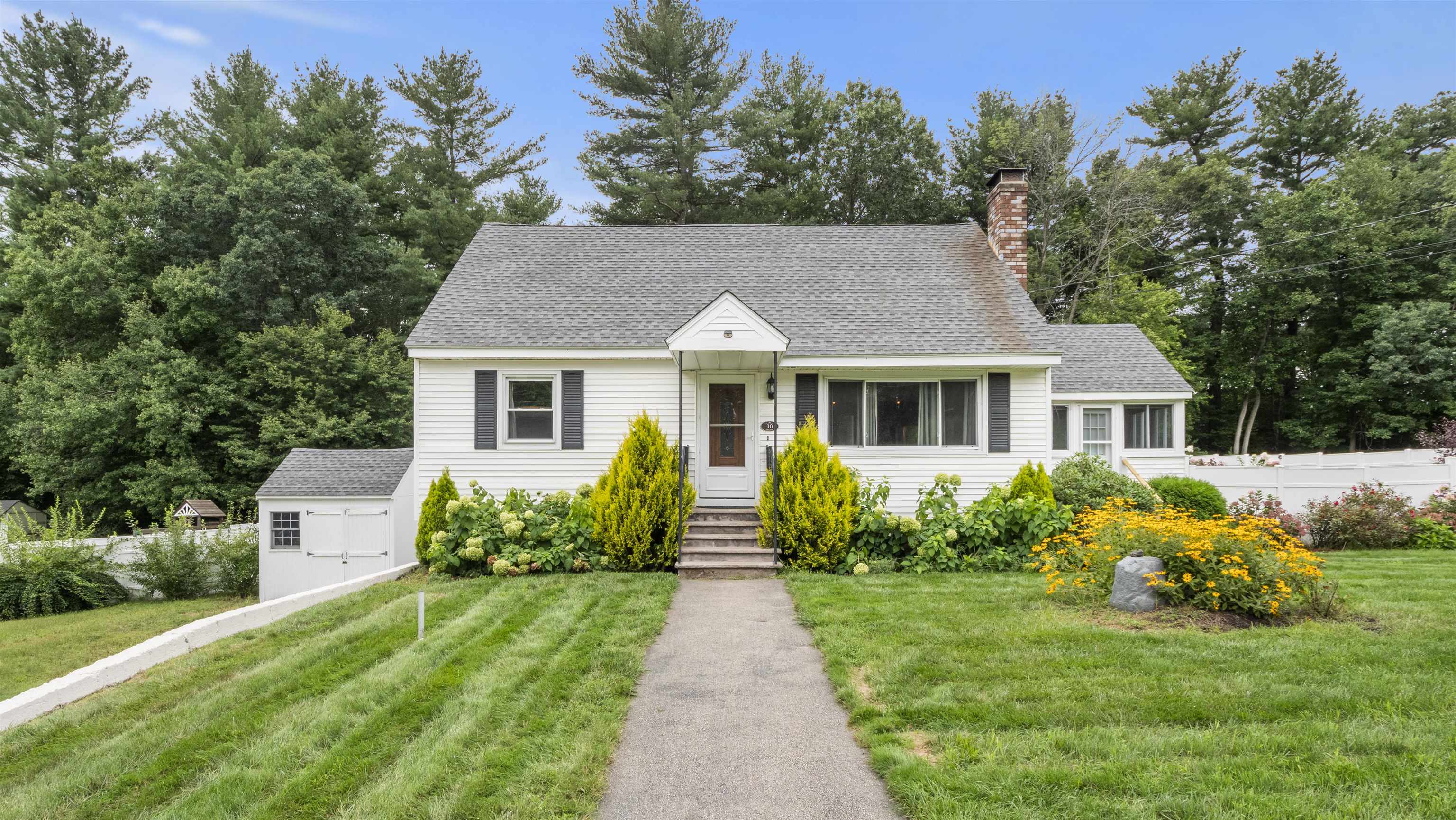 10 Rita Avenue Hudson, NH 03051 - Photo 24 of 39