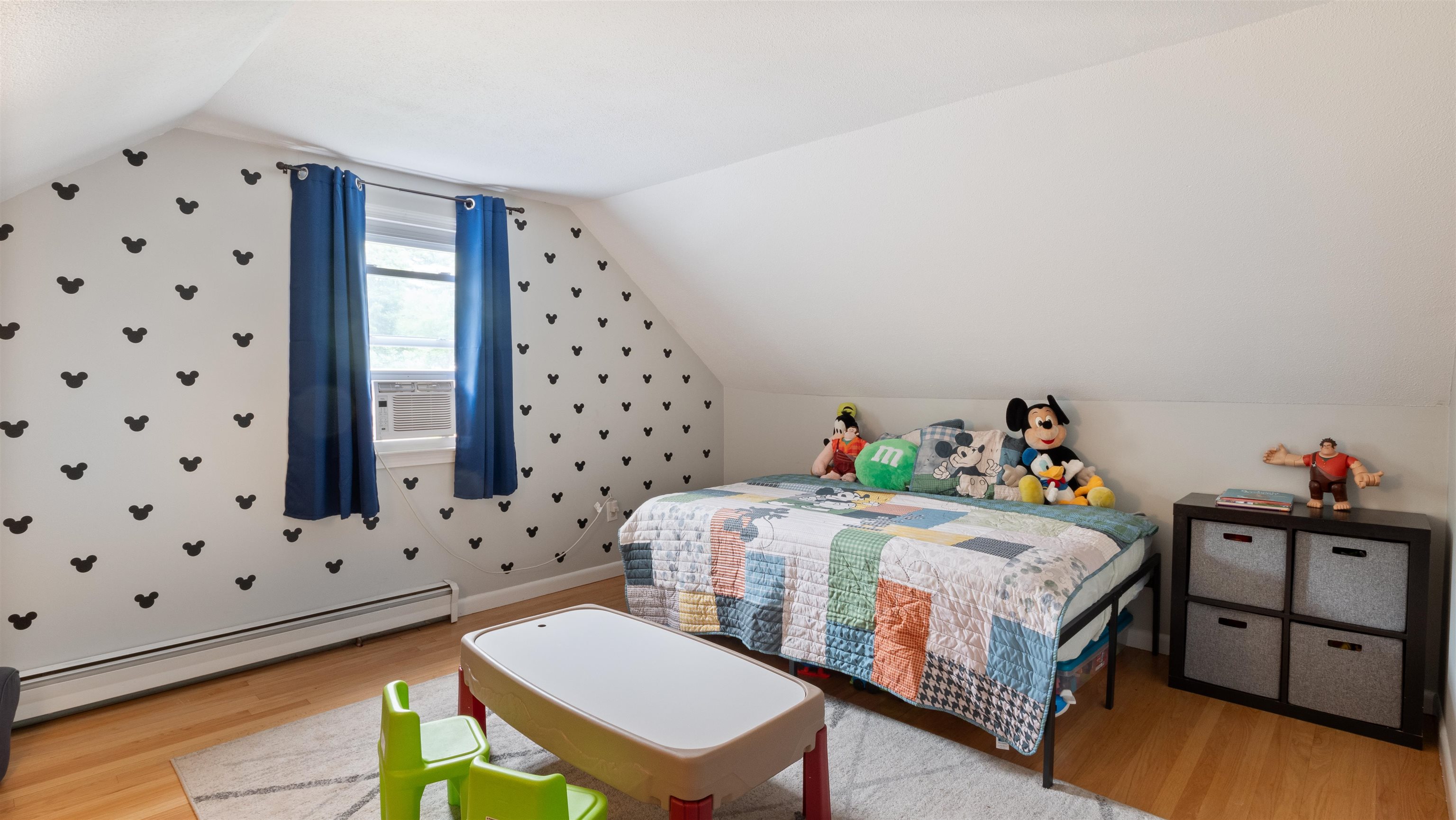 10 Rita Avenue Hudson, NH 03051 - Photo 8 of 39