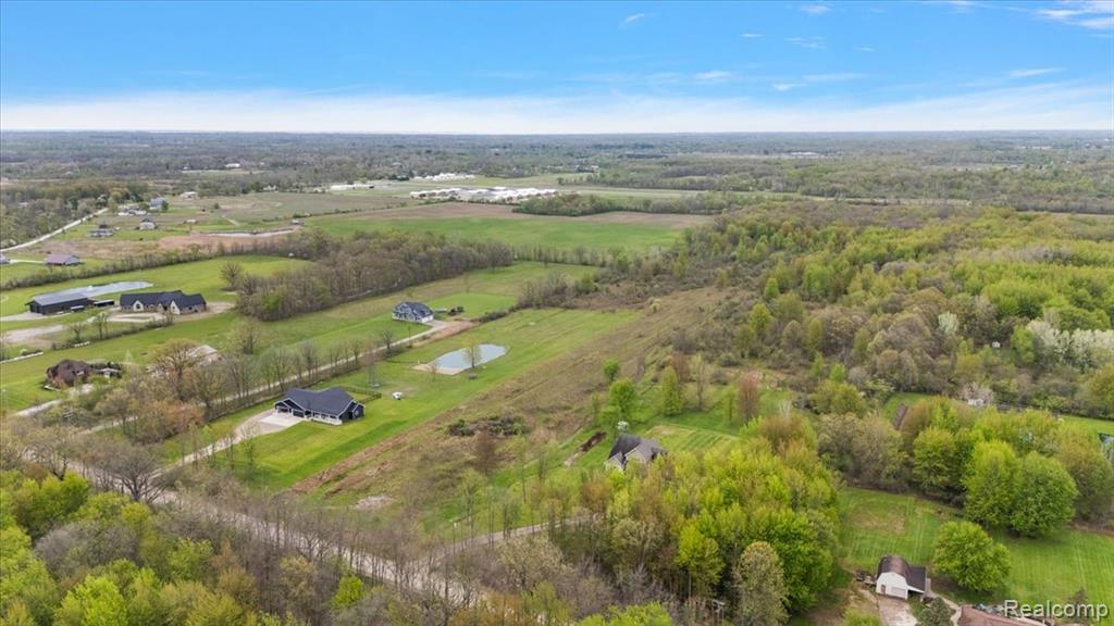 28 28 Mile Road Ray, MI 48096 - Photo 19 of 26