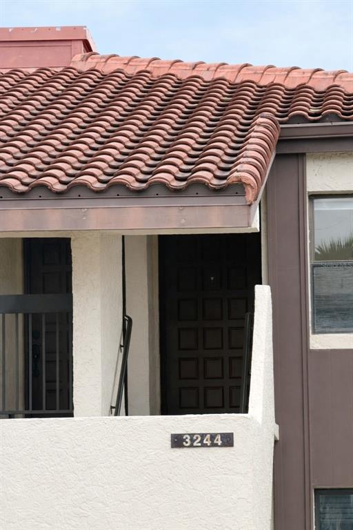3244 Candle Ridge Drive, Unit 202 Orlando, FL 32822 - Photo 2 of 61 a view of balcony with furniture