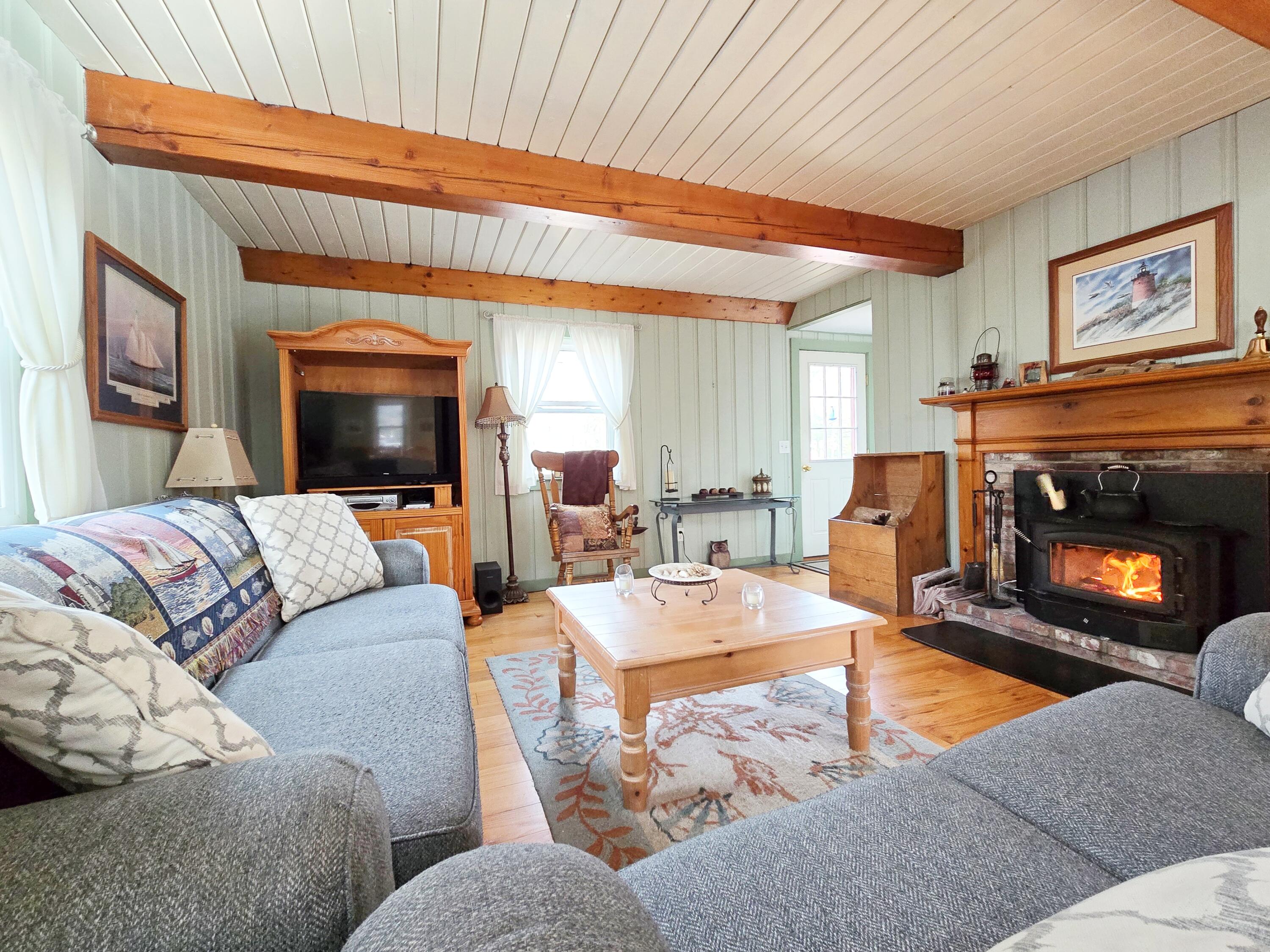 337 Jonathans Way Brewster, MA 02631 - Photo 12 of 61 20260114_131434 ()