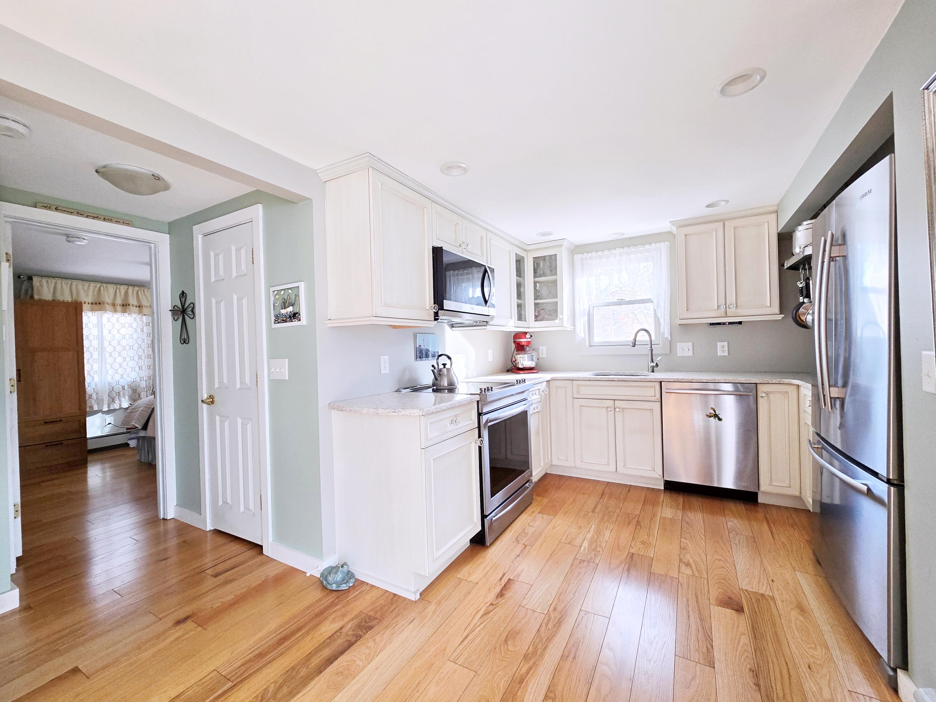 337 Jonathans Way Brewster, MA 02631 - Photo 22 of 61 20260114_131915 ()
