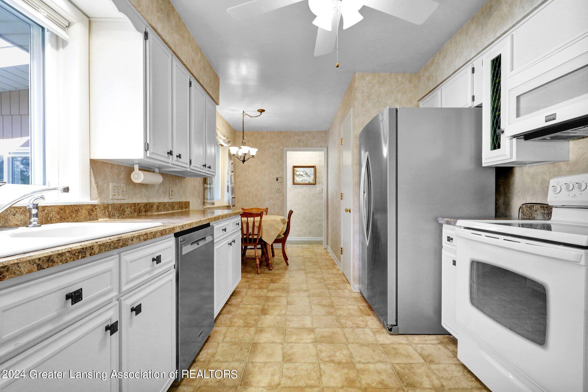 3396 Roosevelt Road Jackson, MI 49203 - Photo 20 of 36 20-web-or-mls-Open Ended Media-20