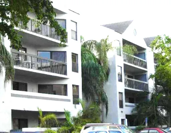$1,850 | 8811 Southwest 132nd Place, Unit 207CW, Miami, FL 33186