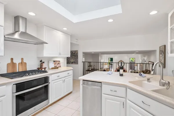 $2,688,888 | 6131 Corte De La Reina, San Jose, CA 95120