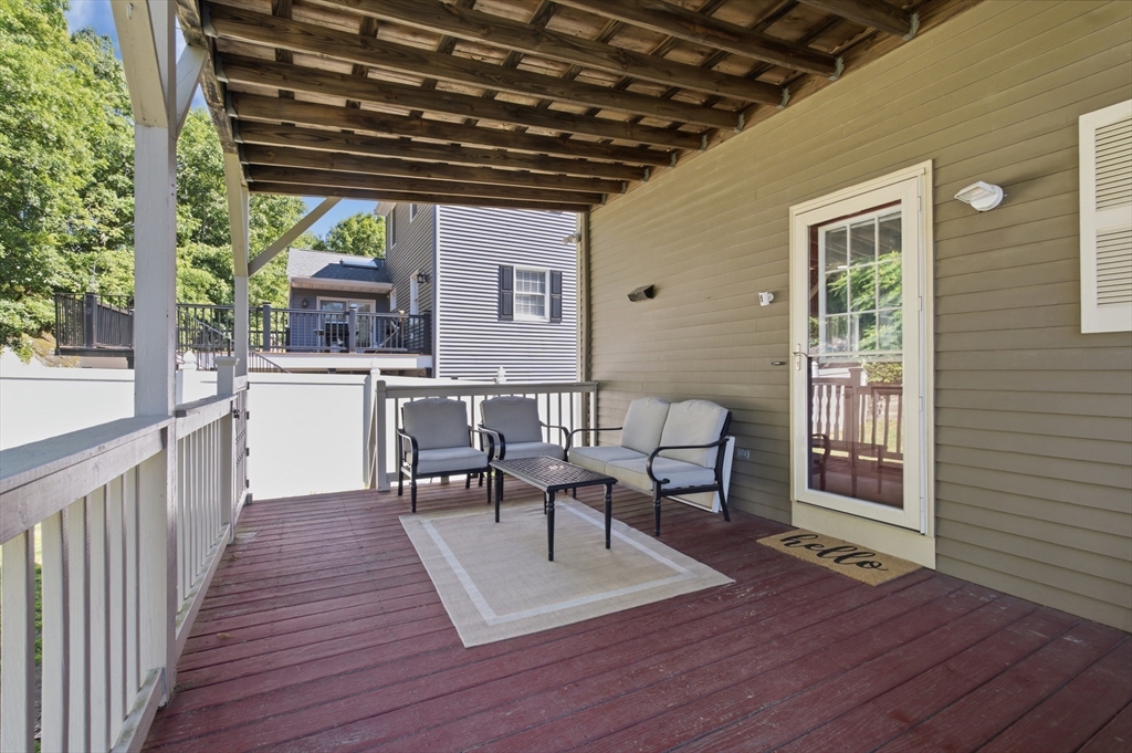 137 Maplewood Road Lynn, MA 01904 - Photo 27 of 39