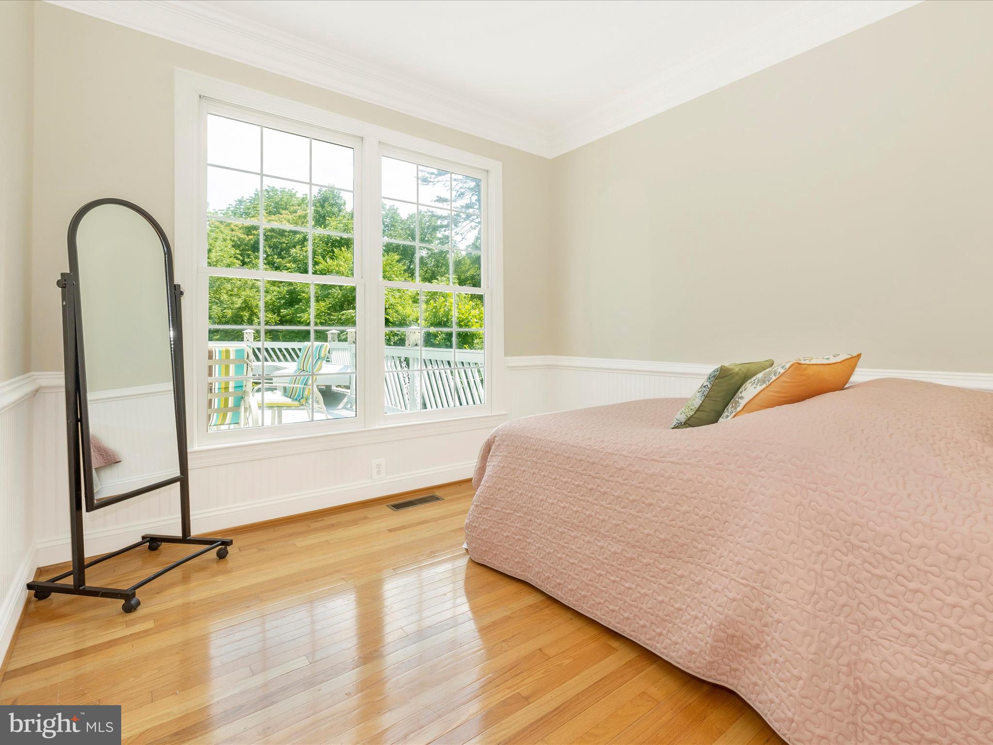 13108 Darnestown Road Darnestown, MD 20878 - Photo 26 of 66 Office/Bedroom