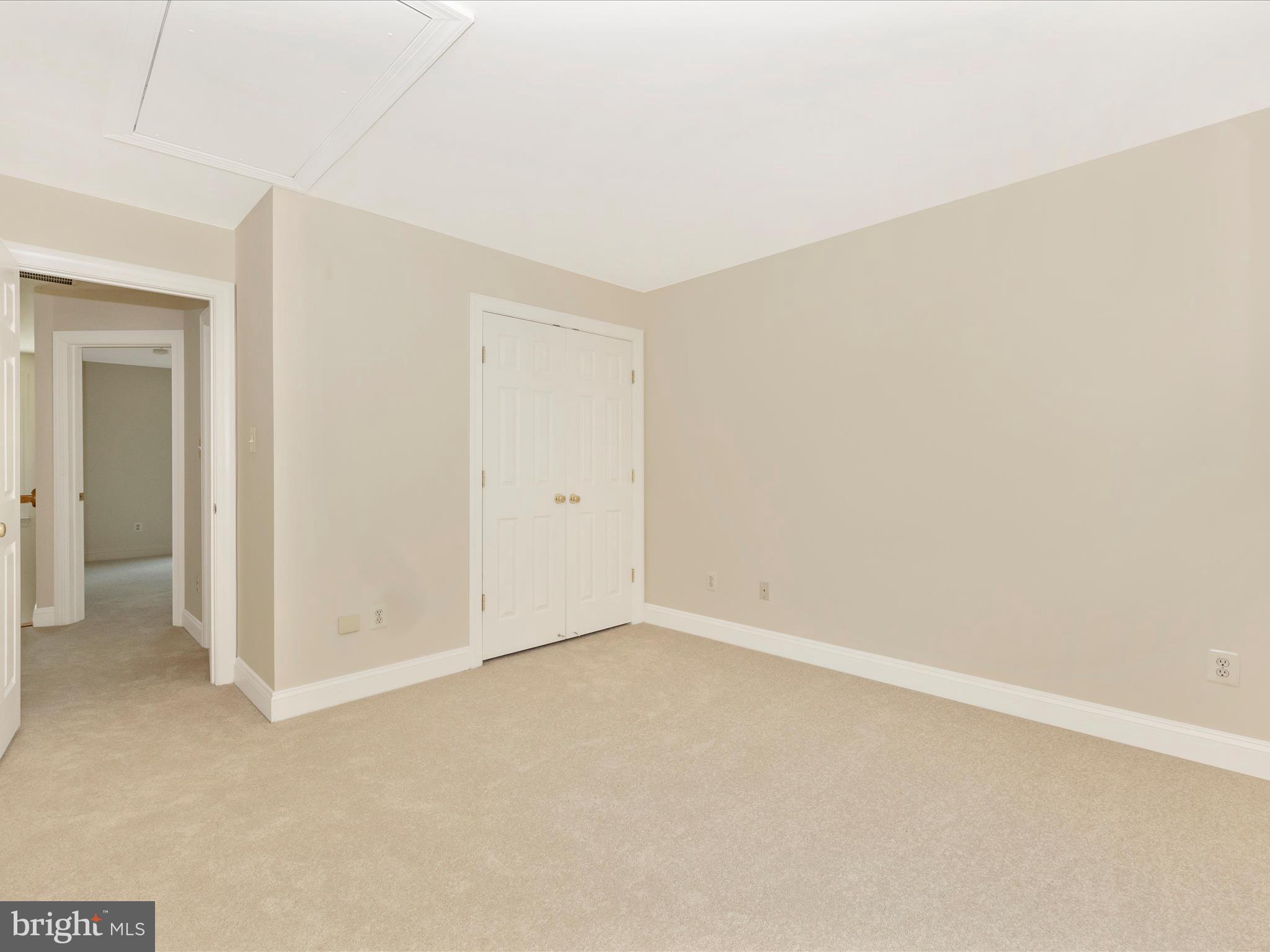 13108 Darnestown Road Darnestown, MD 20878 - Photo 38 of 66 Bedroom 3