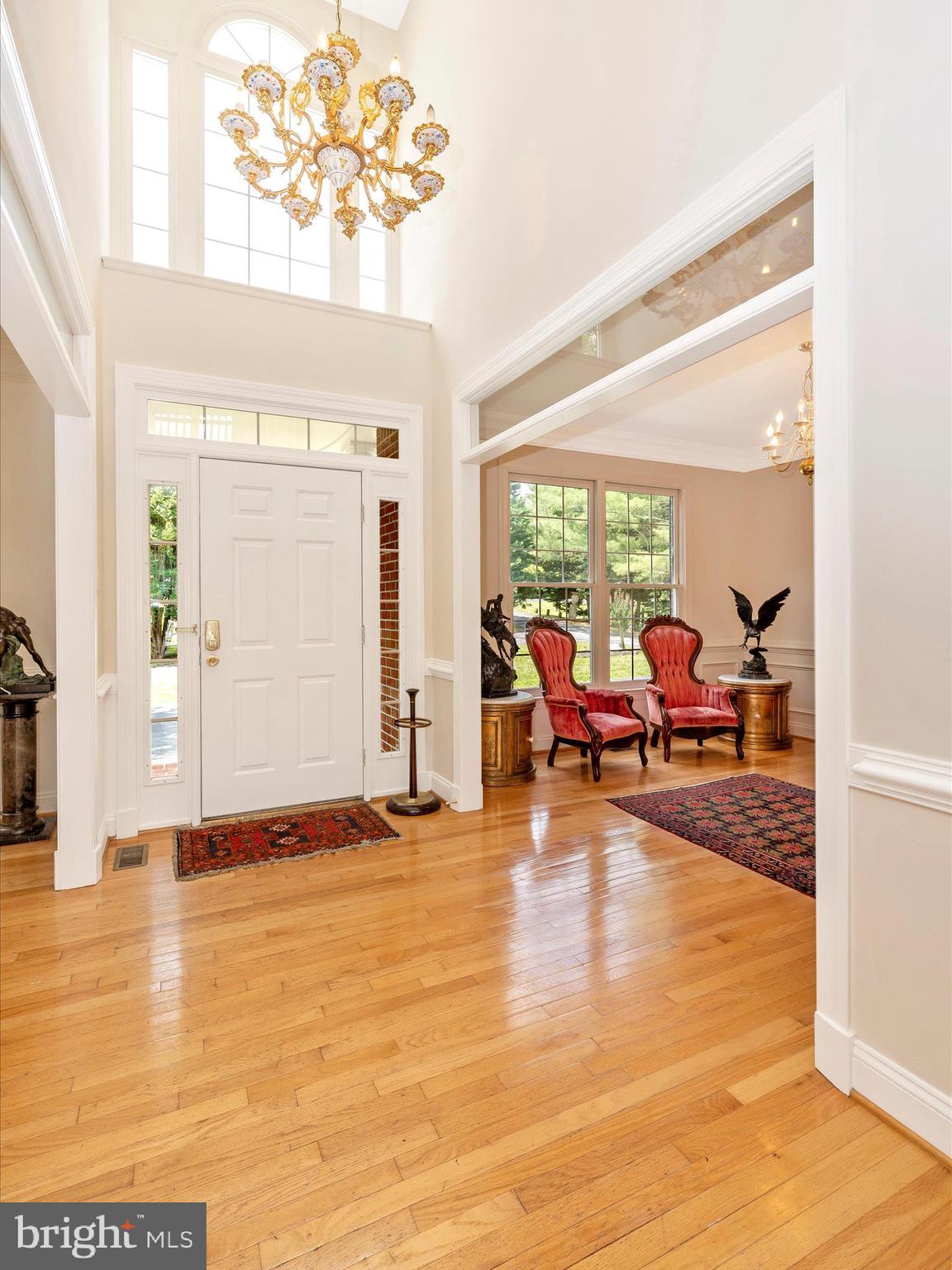 13108 Darnestown Road Darnestown, MD 20878 - Photo 4 of 66 Foyer
