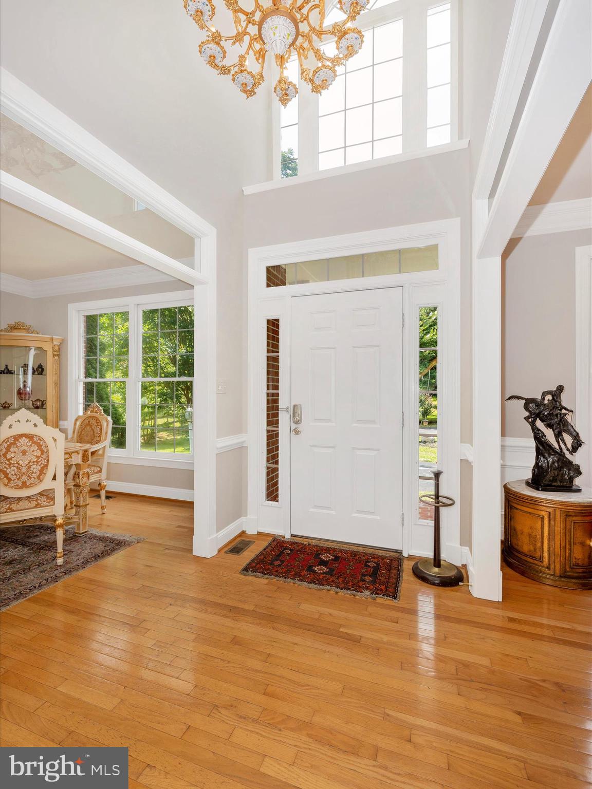 13108 Darnestown Road Darnestown, MD 20878 - Photo 6 of 66 Foyer